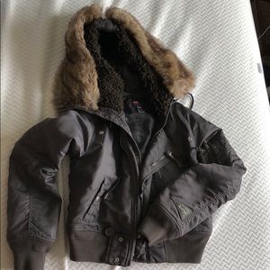 Diesel Sz M Charcoal puffer jacket w/ faux fur
